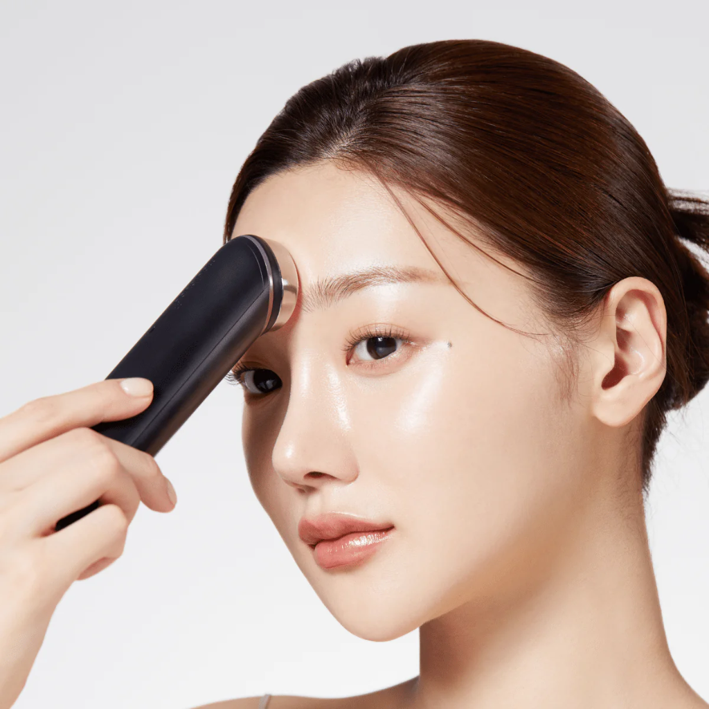 Medicube | Age-R Booster Pro Ihonhoitolaite