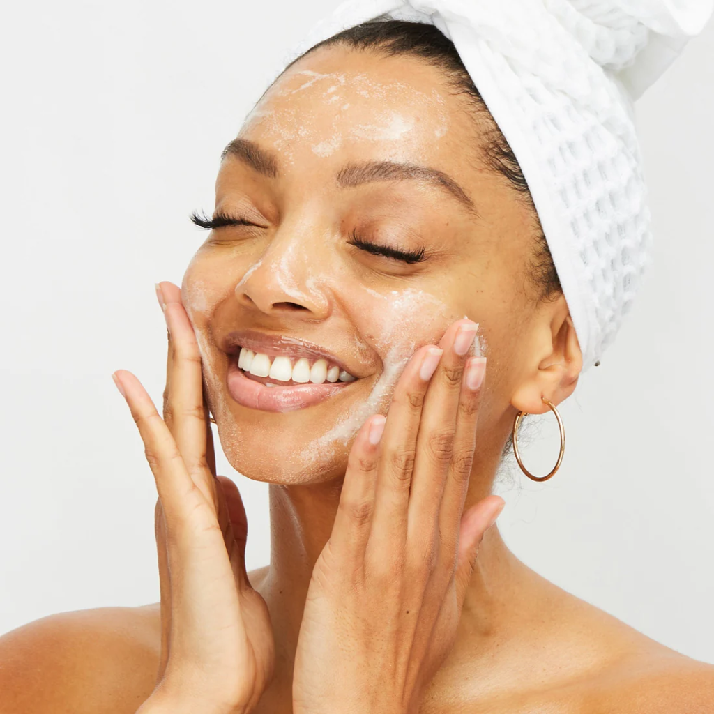 Juice Beauty | Blemish Clearing Cleanser - Naturelle.fi