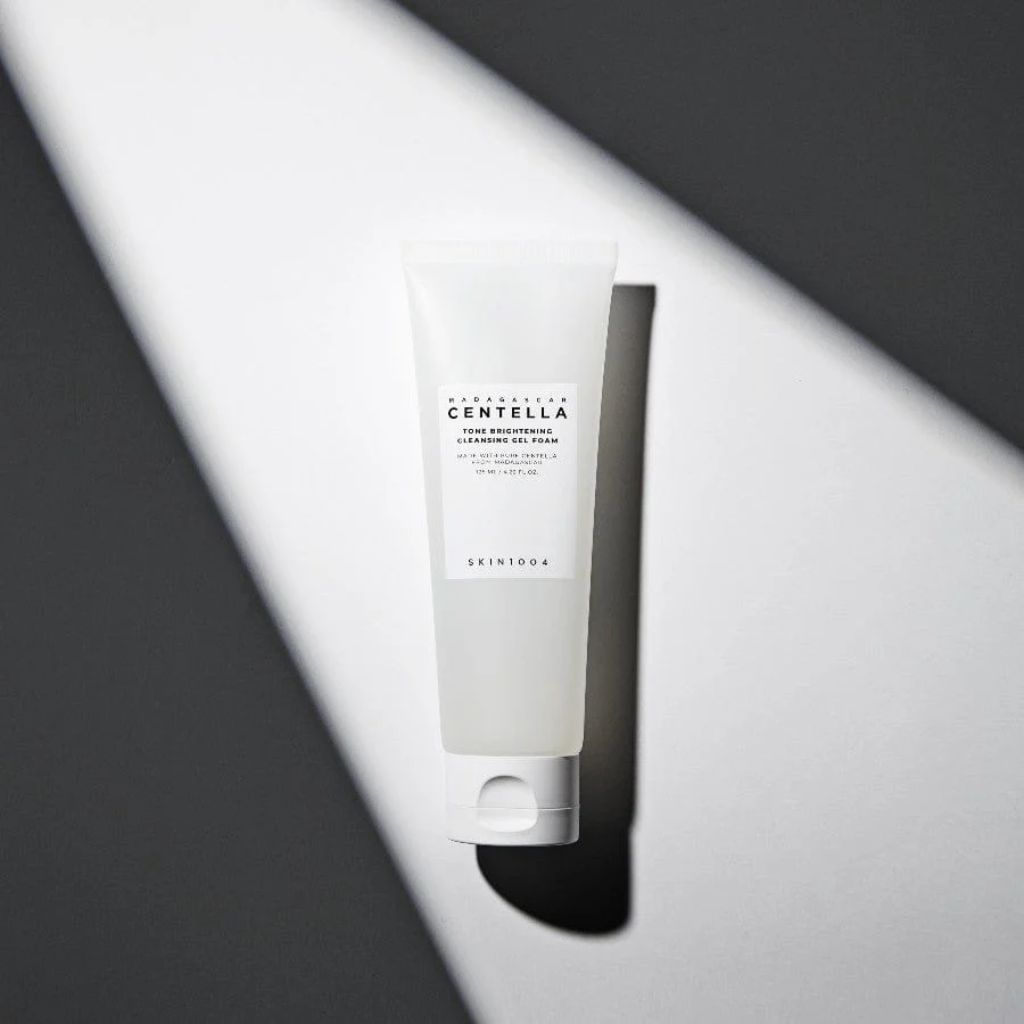 SKIN1004 | Centella Tone Brightening Cleansing Gel Foam - Naturelle
