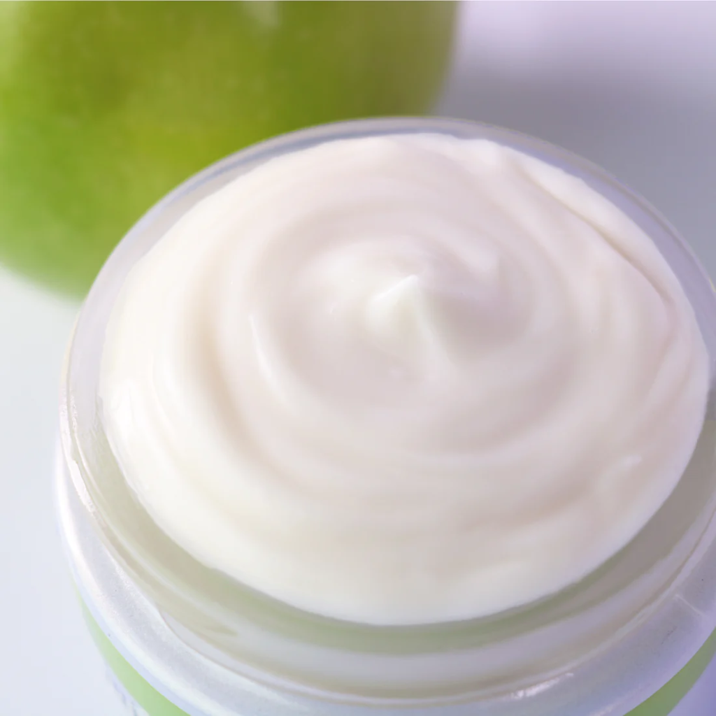 Juice Beauty | Green Apple Age Defy Moisturizer - Naturelle.fi