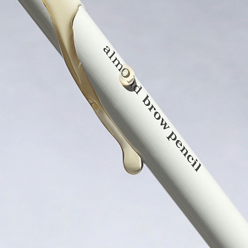 Ere Perez | Almond brow Pencil Perfect - Naturelle.fi