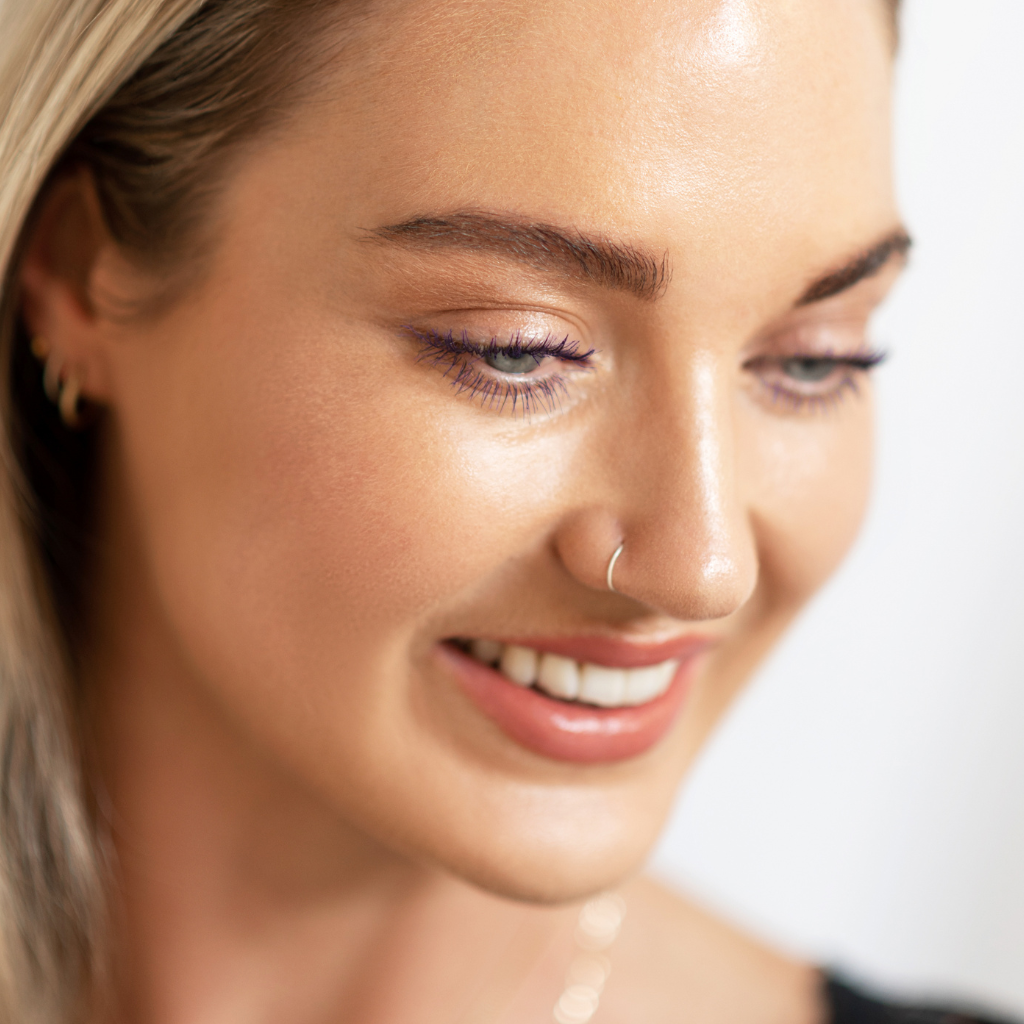 Ere Perez | Almond brow Pencil Perfect - Naturelle.fi