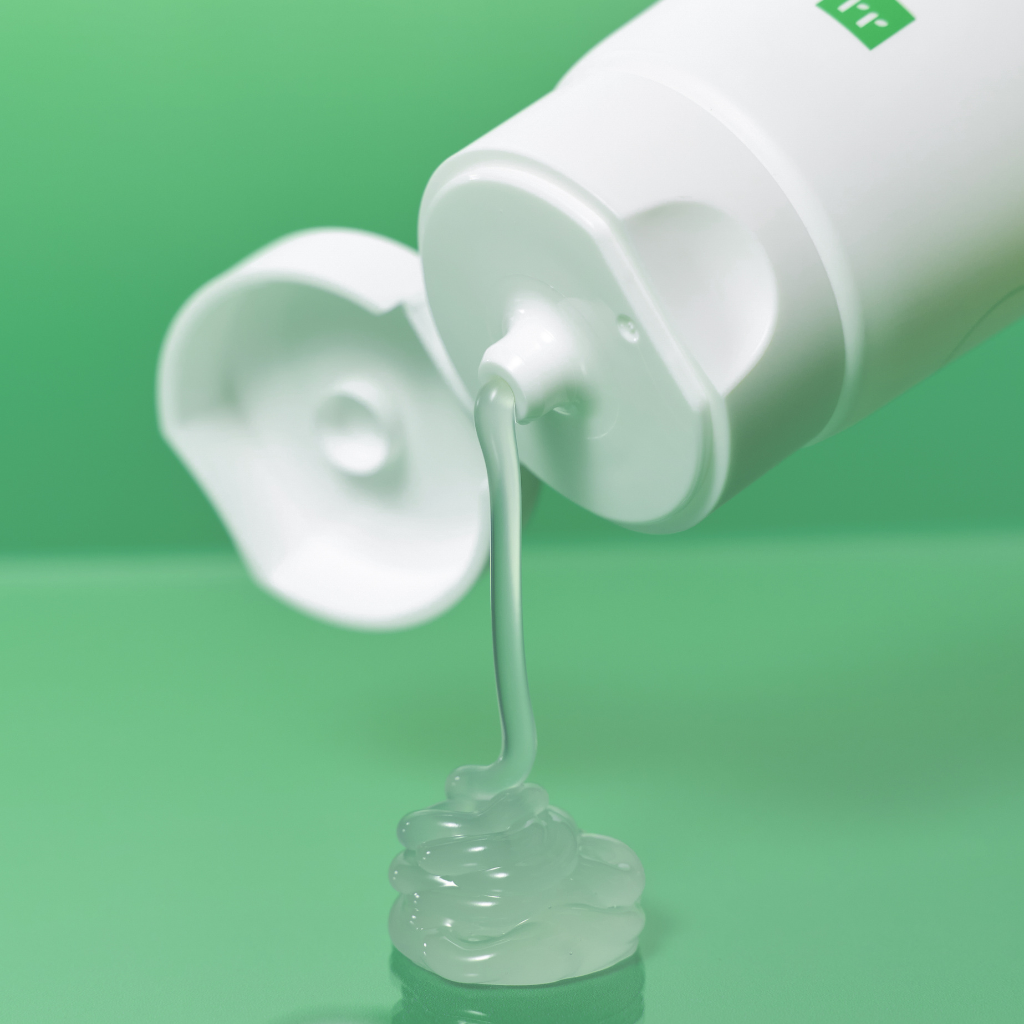 Face Republic | Calming Salicylic Acid Cleanser - Naturelle