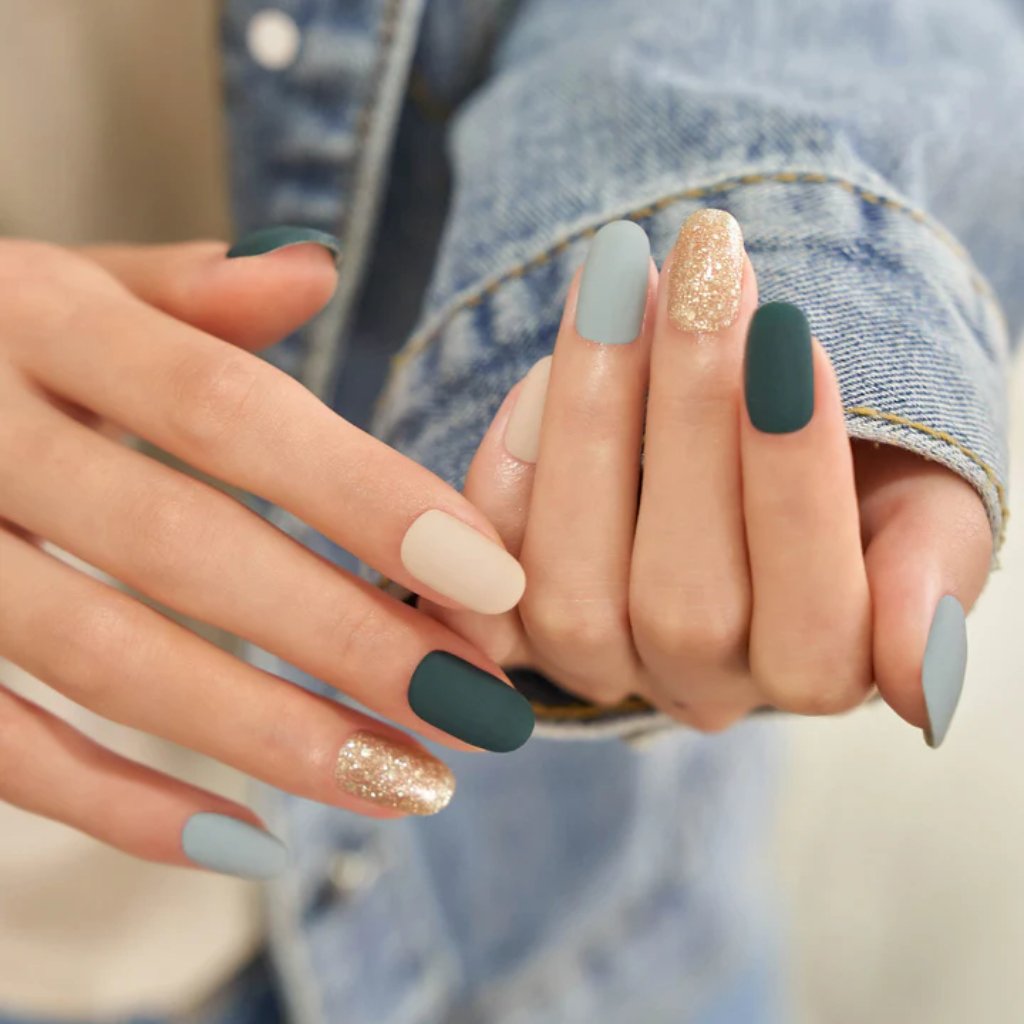 Edgeu | Gel Nail Sticker Kynsitarrat - Casual Street Look - Naturelle