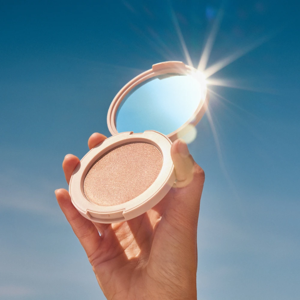 ILIA Beauty | Lightshift Cream Highlighter - Naturelle.fi