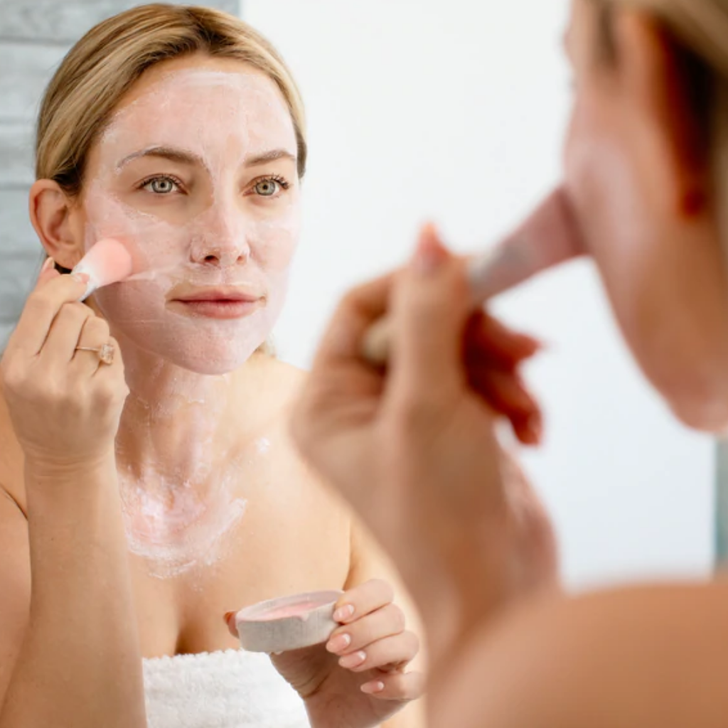 Juice Beauty x Kate Hudson | Revitalizing Acacia & Rose Powder Mask - Naturelle.fi