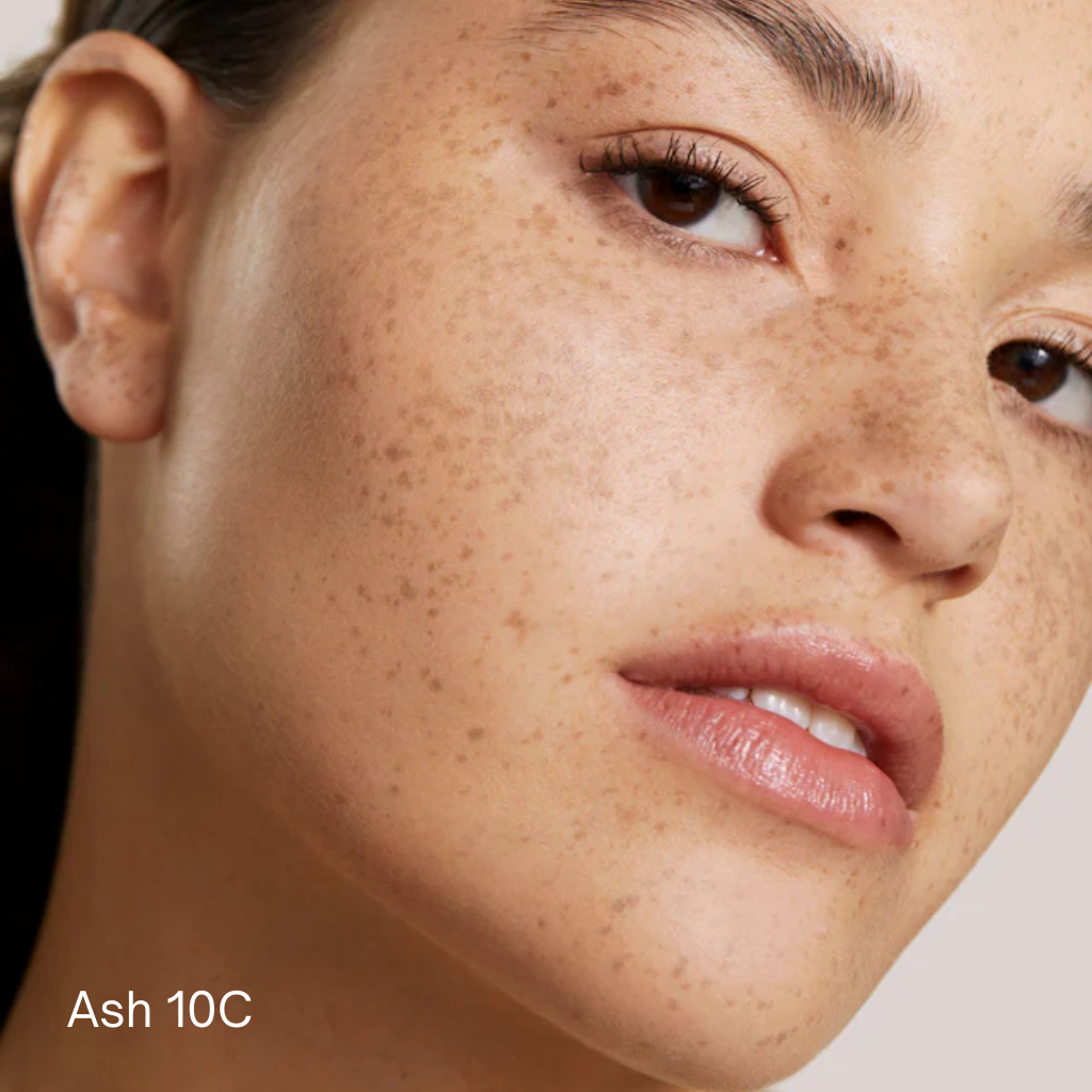 ILIA Beauty | Skin Rewind Complexion Stick Ash - Naturelle.fi