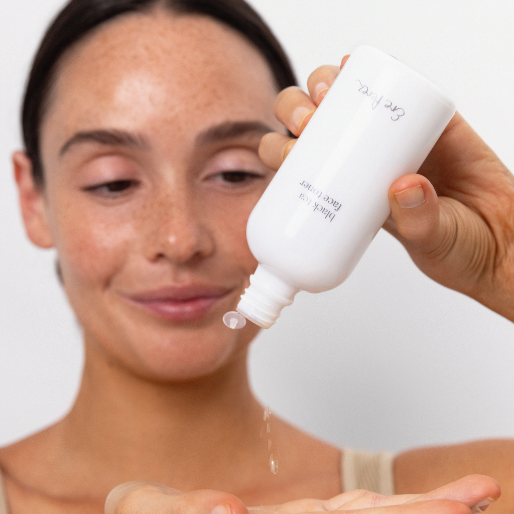 Ere Perez | Black Tea Face Toner - Naturelle