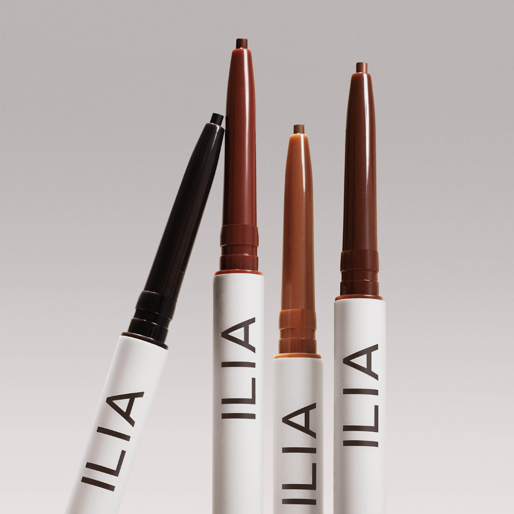 ILIA Beauty | In Full Micro-Tip Brow Pencil - Naturelle.fi