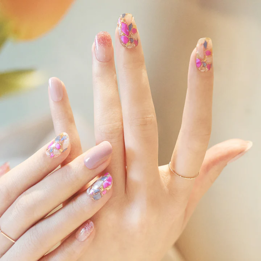 ÉDGEU | Gel Nail Sticker Pink Sun Catcher - Naturelle.fi