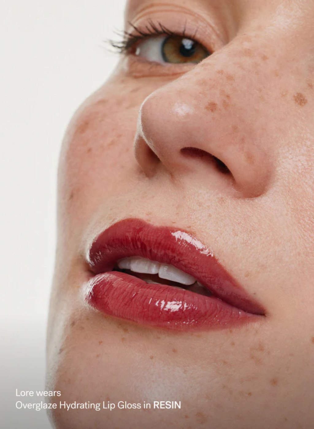 Overglaze Hydrating Lip Gloss
