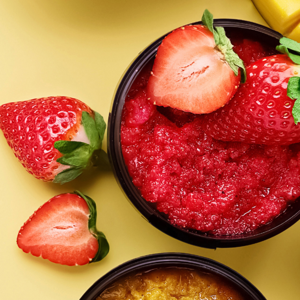 Beauty Jar Yummy! | Strawberry Letter Moisturizing Body Scrub - Naturelle